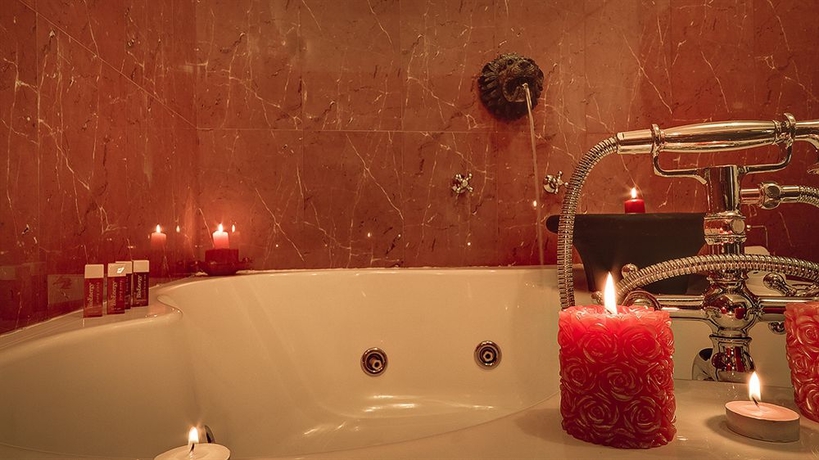 Imagen de la habitación del Hotel I Portici Residenza D’epoca. Foto 9