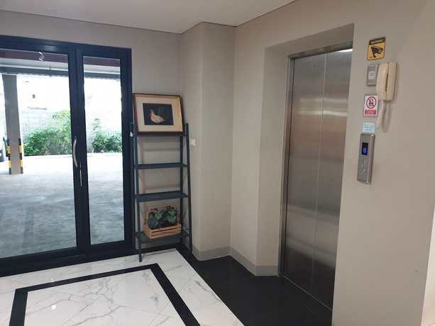 Imagen de los interiores del Hotel I Residence. Foto 18