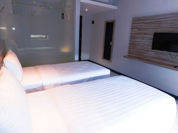 Imagen de la habitación del Hotel I Sleep. Foto 18