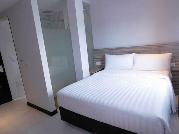 Imagen de la habitación del Hotel I Sleep. Foto 22