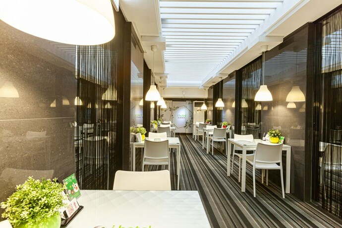 Imagen del bar/restaurante del Hotel I, TAOYUAN. Foto 18