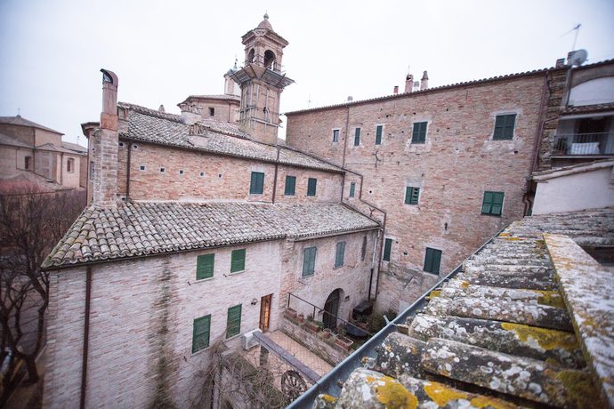 Imagen de los exteriores del Hotel I Tigli Corinaldo Albergo Diffuso. Foto 12