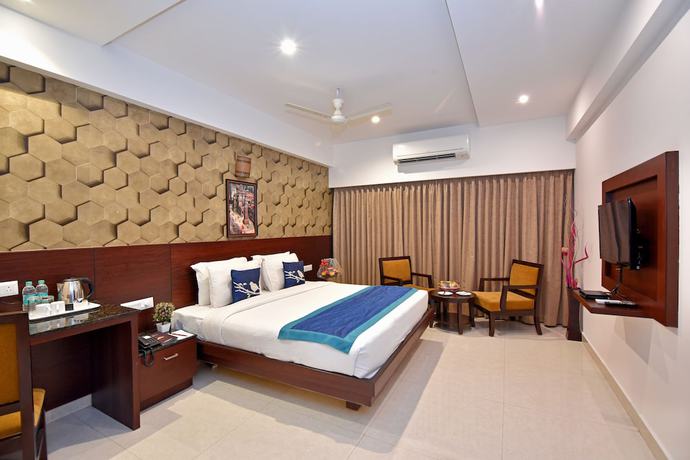 Imagen de la habitación del Hotel I V Sanctum. Foto 10