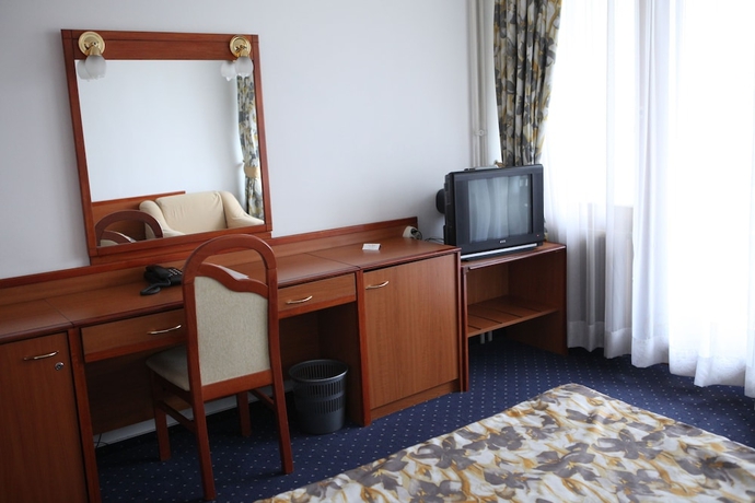 Imagen de la habitación del Hotel I, Zagreb. Foto 3