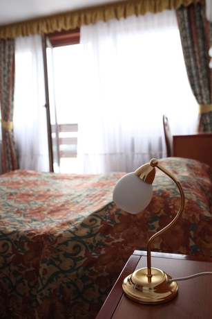 Imagen de la habitación del Hotel I, Zagreb. Foto 13