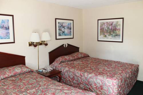Imagen de la habitación del Hotel I-80 Inn and Suites. Foto 2