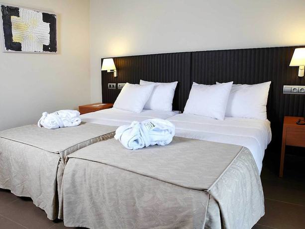 Imagen de la habitación del Hotel IBERIK BALNEARIO ROCALLAURA. Foto 3