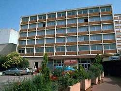 Imagen general del Hotel IBIS ALES. Foto 1