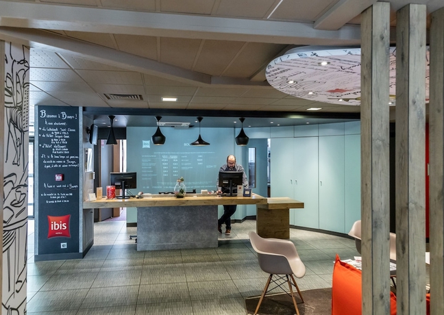 Imagen de los interiores del Hotel IBIS BOURGES. Foto 18