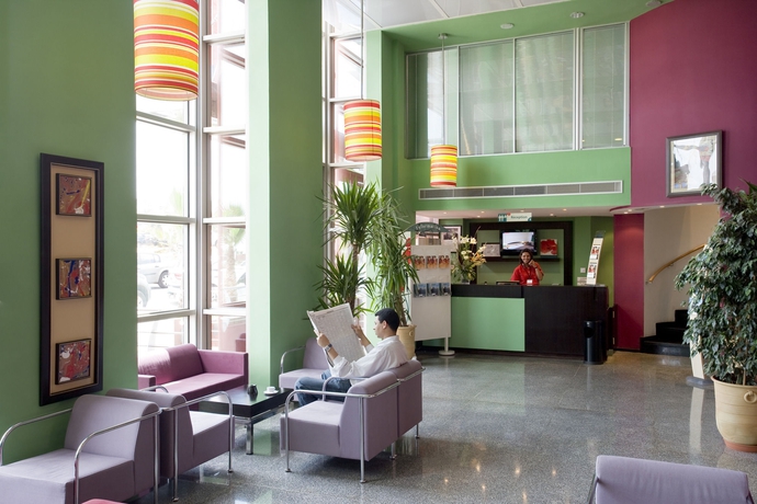 Imagen de los interiores del Hotel IBIS CASA SIDI MAAROUF. Foto 15