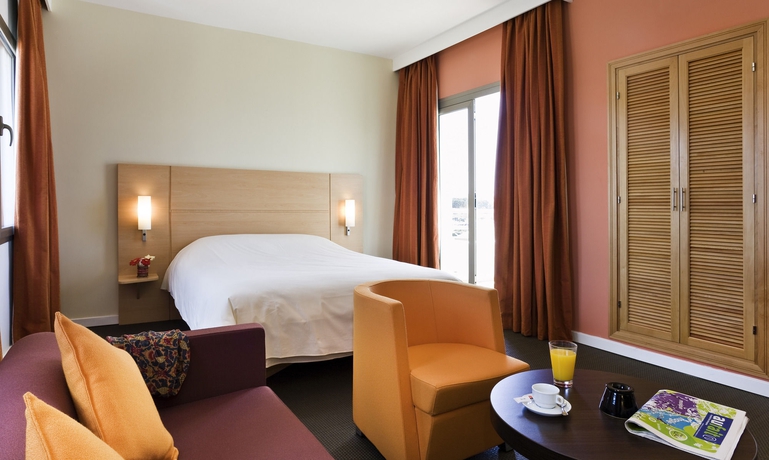 Imagen de la habitación del Hotel IBIS CASA SIDI MAAROUF. Foto 10