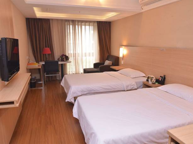 Imagen de la habitación del Hotel IBIS CHONGQING RANJIABA. Foto 2