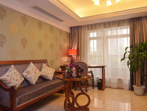 Imagen de la habitación del Hotel IBIS CHONGQING RANJIABA. Foto 8