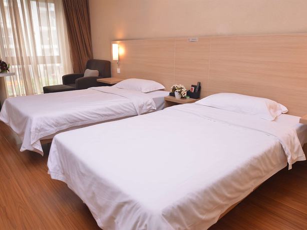 Imagen de la habitación del Hotel IBIS CHONGQING RANJIABA. Foto 14