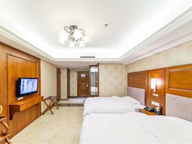 Imagen de la habitación del Hotel IBIS CHONGQING RANJIABA. Foto 15