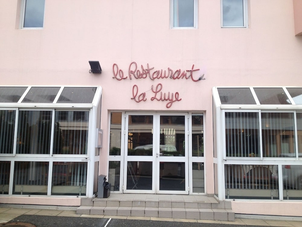 Imagen del bar/restaurante del Hotel IBIS GAP CENTRE. Foto 6