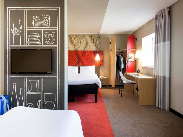Imagen de la habitación del Hotel IBIS RENNES CENTRE GARE SUD. Foto 7
