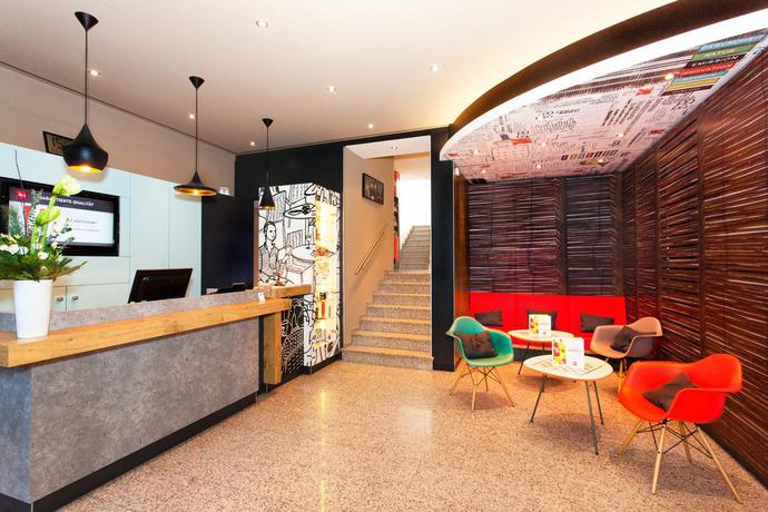 Imagen de los interiores del Hotel IBIS SAARBRÜCKEN. Foto 8