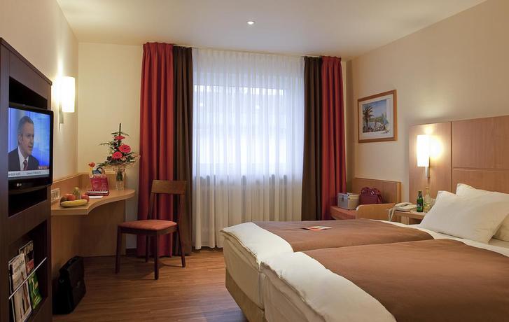 Imagen de la habitación del Hotel IBIS SAARBRÜCKEN. Foto 4