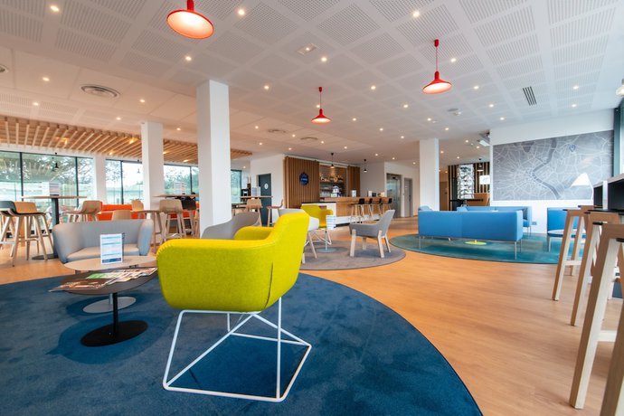 Imagen de los interiores del Hotel IBIS STYLES BORDEAUX LORMONT. Foto 16