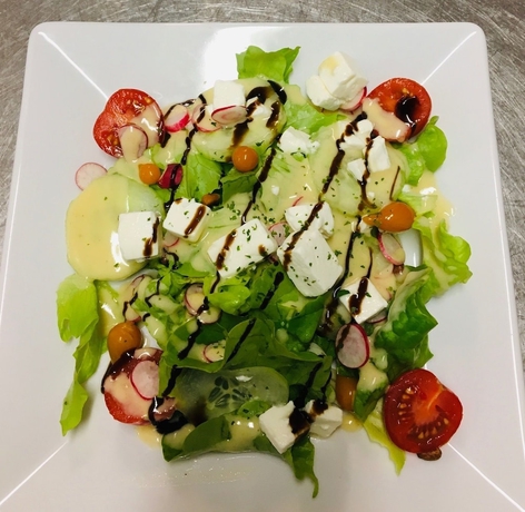 Imagen del bar/restaurante del Hotel IBIS VESOUL. Foto 3