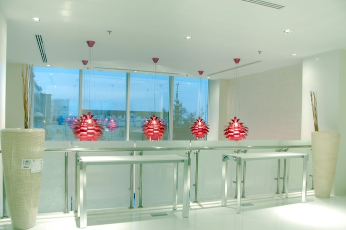 Imagen de los interiores del Hotel IBIS YANBU SAUDI ARABIA. Foto 12