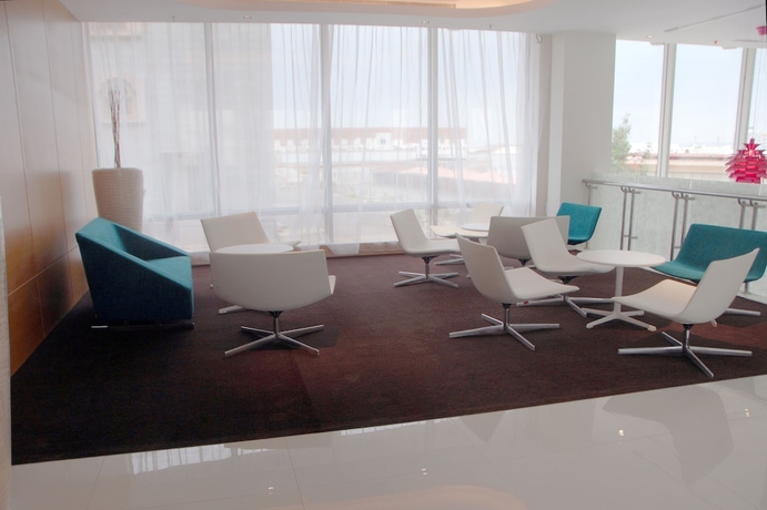 Imagen de los interiores del Hotel IBIS YANBU SAUDI ARABIA. Foto 19