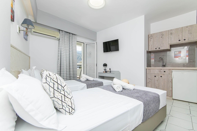 Imagen de la habitación del Hotel ICandy Sol. Foto 7