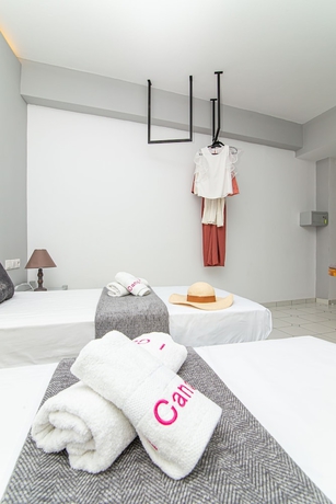 Imagen de la habitación del Hotel ICandy Sol. Foto 17