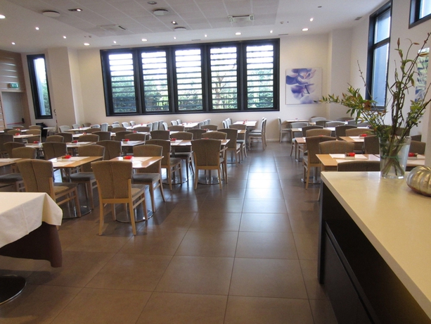 Imagen del bar/restaurante del Hotel IH HOTELS MILANO GIOIA. Foto 4