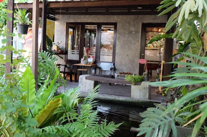 Imagen de los exteriores del Hotel I-House Chiangrai. Foto 14