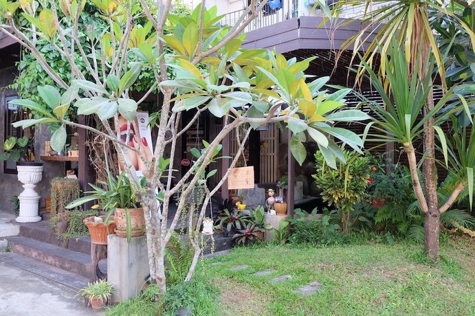 Imagen de los exteriores del Hotel I-House Chiangrai. Foto 15