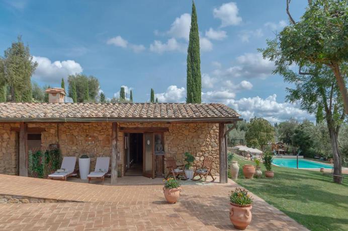 Imagen de la piscina del Hotel II Miraggio in Val d'Orcia Relais and Spa. Foto 28