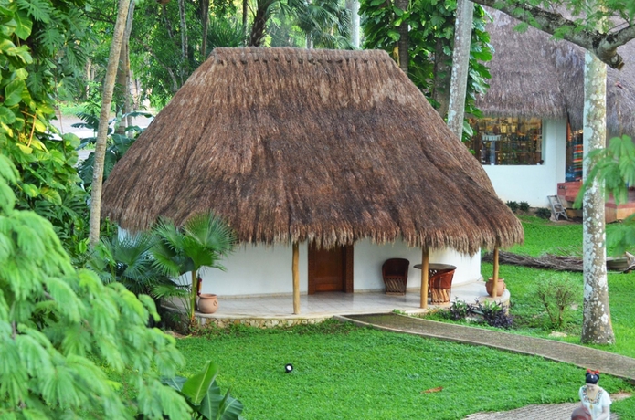 Imagen de los exteriores del Hotel IKAL Chichen. Foto 13