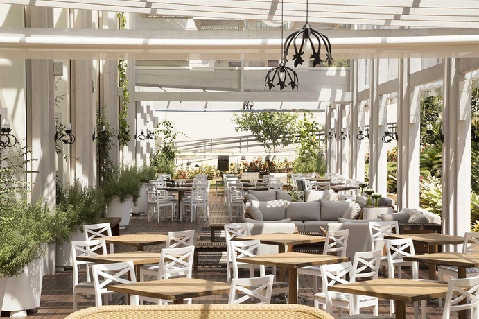 Imagen general del Hotel IL CAMPANARIO VILLAGGIO RESORT. Foto 7