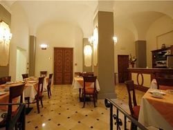 Imagen del bar/restaurante del Hotel IL Duca. Foto 3
