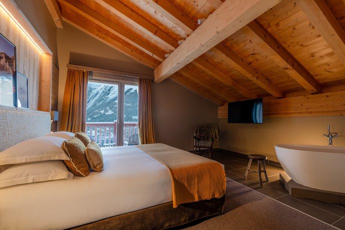 Imagen de la habitación del Hotel ILY Hotels La Rosiere. Foto 5