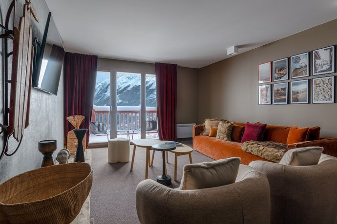 Imagen de la habitación del Hotel ILY Hotels La Rosiere. Foto 7