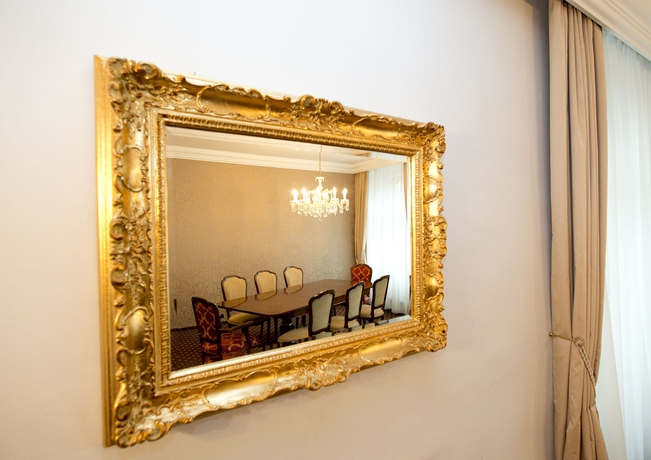 Imagen de los interiores del Hotel IMLAUER Palais Mirabell. Foto 8