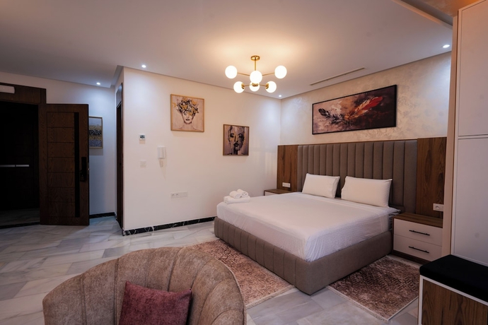 Imagen de la habitación del Hotel IMMOKA SUITES. Foto 6