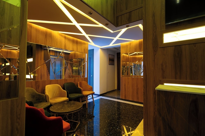 Imagen de los interiores del Hotel IMMOKA SUITES. Foto 14