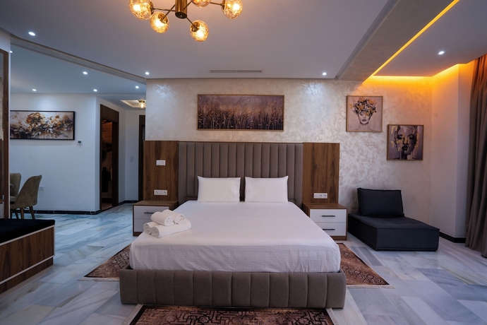 Imagen de la habitación del Hotel IMMOKA SUITES. Foto 7