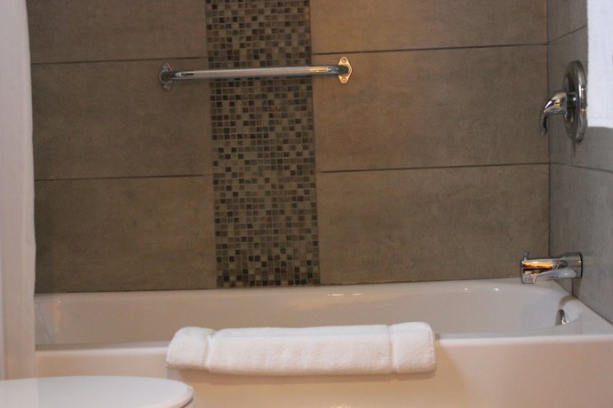 Imagen de la habitación del Hotel IMPERIAL INN 1000 islands. Foto 10