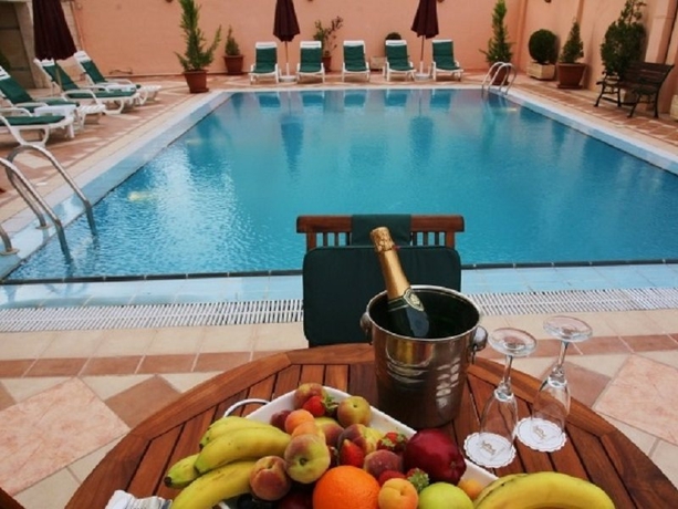 Imagen general del Hotel IMPERIAL PALACE HOTEL. Foto 3