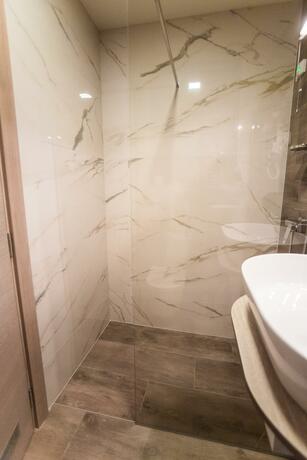 Imagen general del Hotel IN. Foto 12