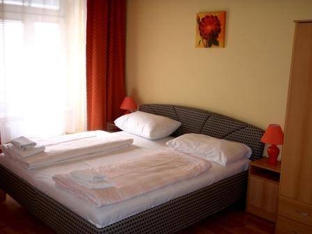 Imagen general del Hotel IN HERNALS. Foto 3