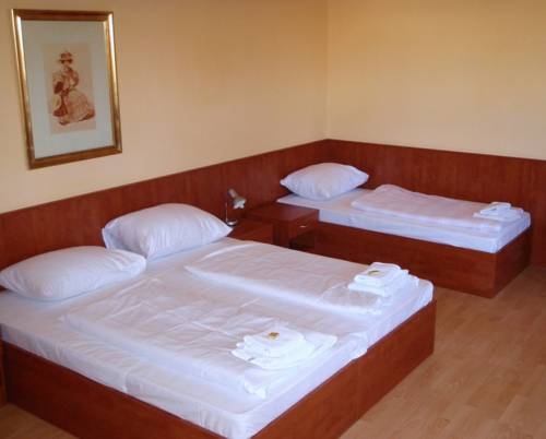 Imagen general del Hotel IN HERNALS. Foto 4