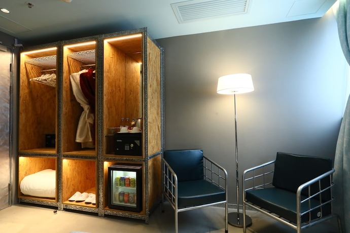 Imagen de la habitación del Hotel IND. Foto 9