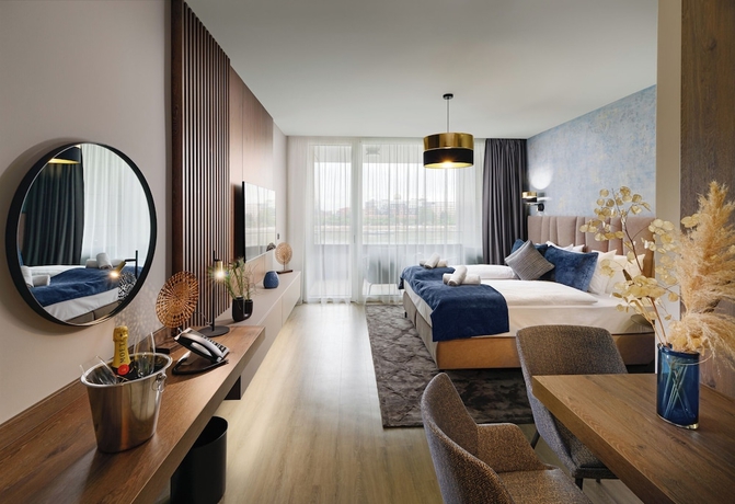 Imagen de la habitación del Hotel INFINITY Budapest. Foto 2
