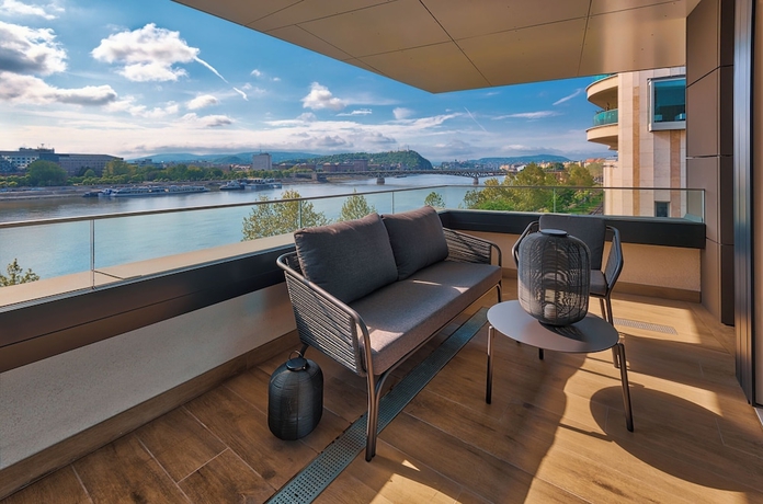 Imagen de la habitación del Hotel INFINITY Budapest. Foto 4